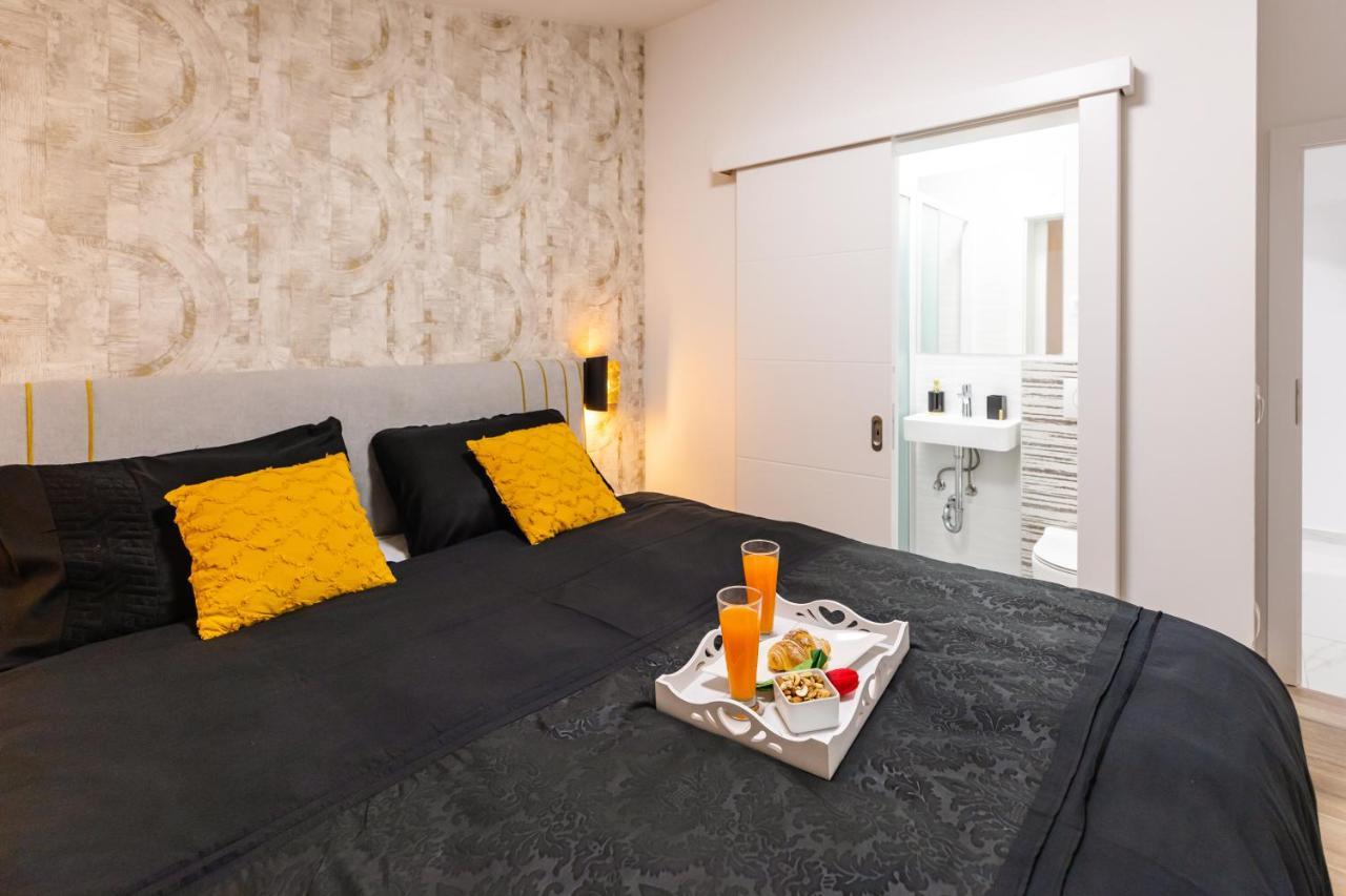 Apartman Laura Vir Exterior foto