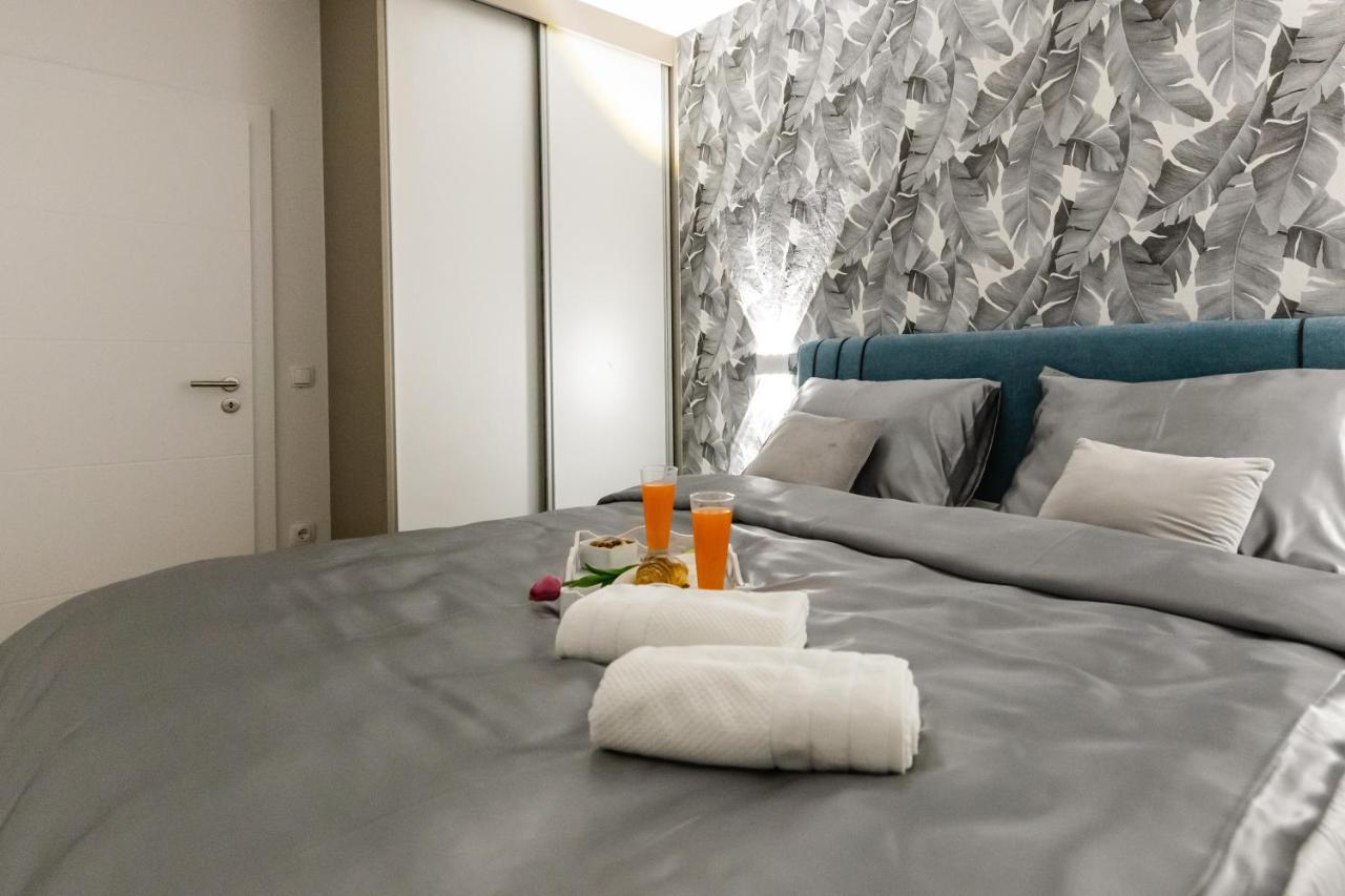 Apartman Laura Vir Exterior foto